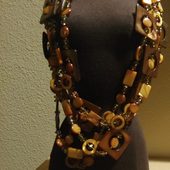 Necklace - Picture 2 of 4